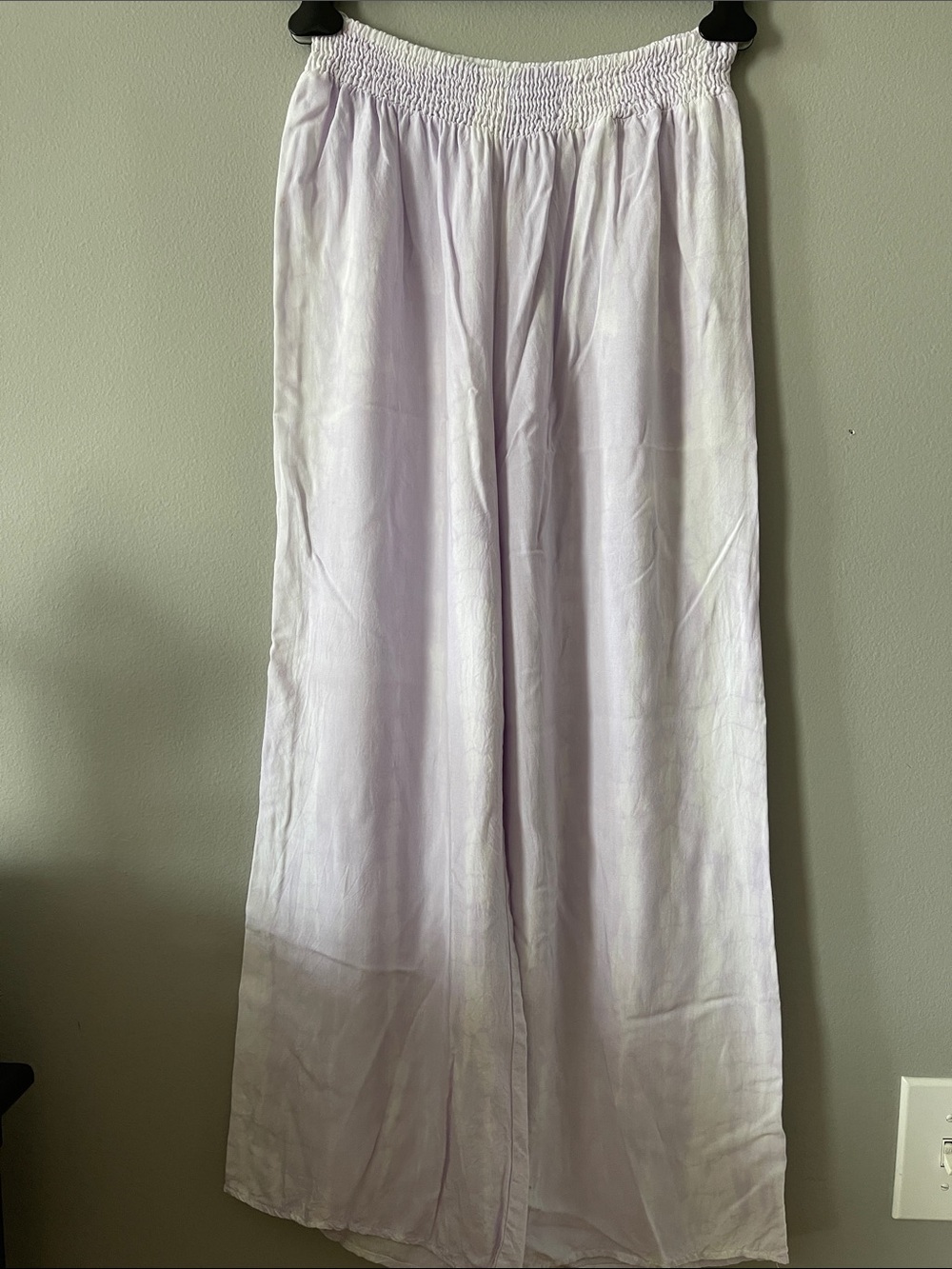 Wide-Leg launchwear Elastic-Waist Pants in Soft Lavender
